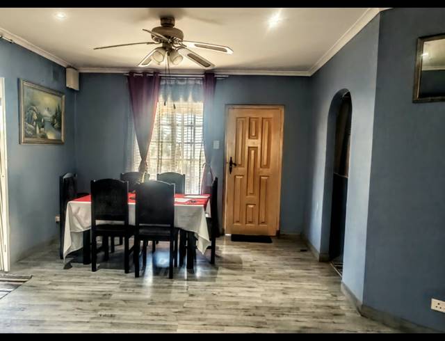 4 BEDROOM HOUSE FOR SALE IN ESCOMBE